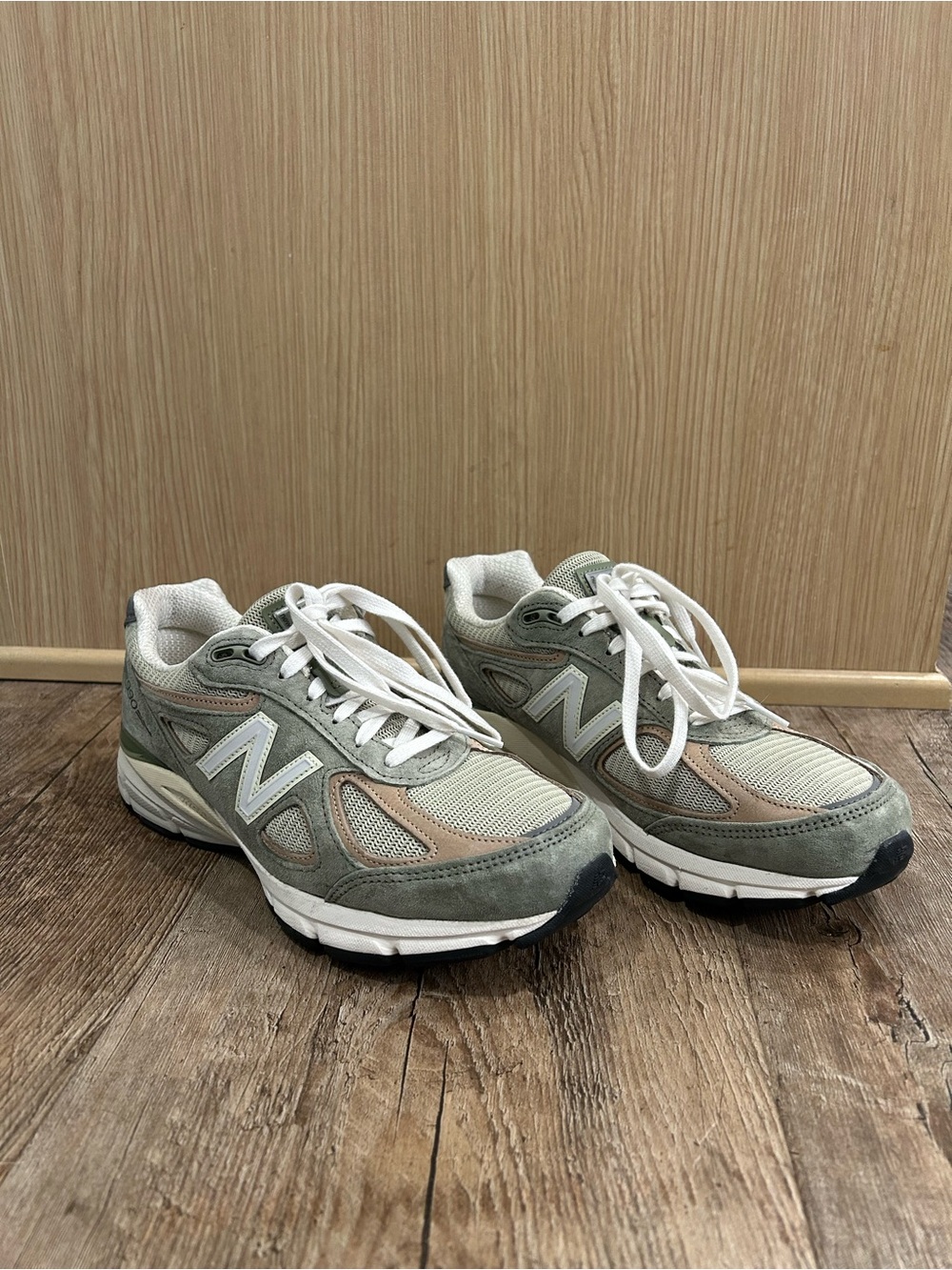 TEDDY SANTIS X NEW BALANCE 990 V4 “OLIVE / INCENSE”
